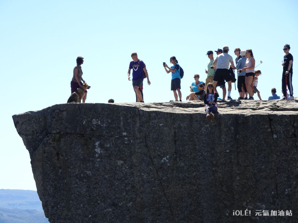 挪威聖壇岩 Preikestolen, Norway