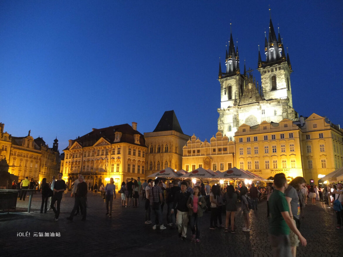 提恩教堂 (Chrám Matky Boží před Týnem), Prague, Czech Republic
