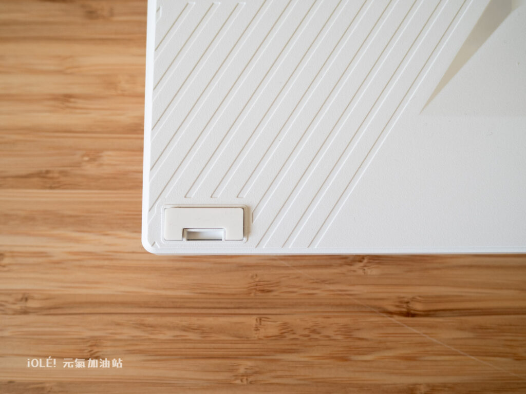 POJUN 波軍 PJ04 機械鍵盤開箱評測，止滑墊